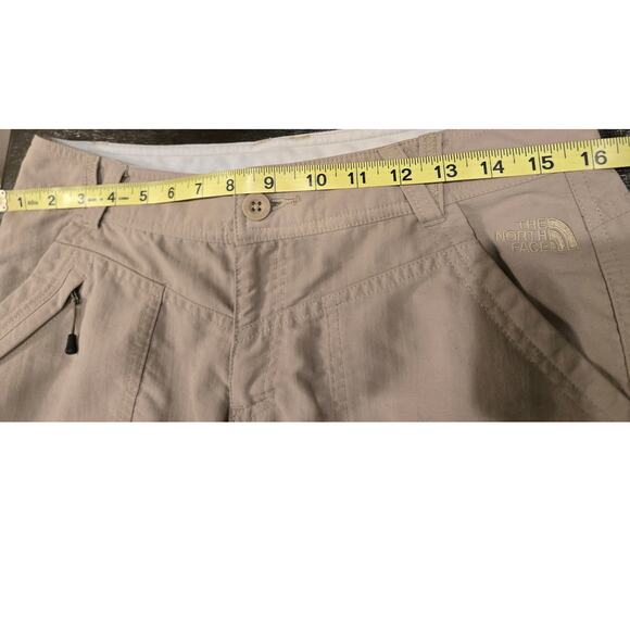 The North Face TNF Hiking Travel Outdoor Nylon Stretch Shorts Beige Size 6 - Picture 9 of 11